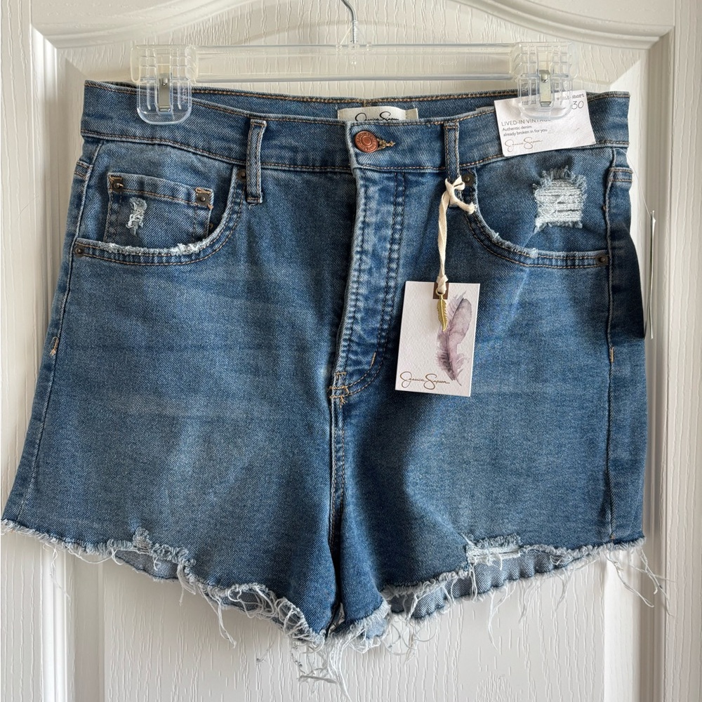 Jessica Simpson lived in vintage infinite high waist Jean Shorts with Frayed Hem